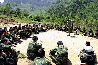山東國康軍事管理強化團隊凝聚力-棗莊警校拓展訓練 山東國康軍事管理強化團隊凝聚力-棗莊警校拓展訓練